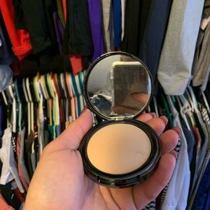 LORAC powder foundation press. used once w/ brush